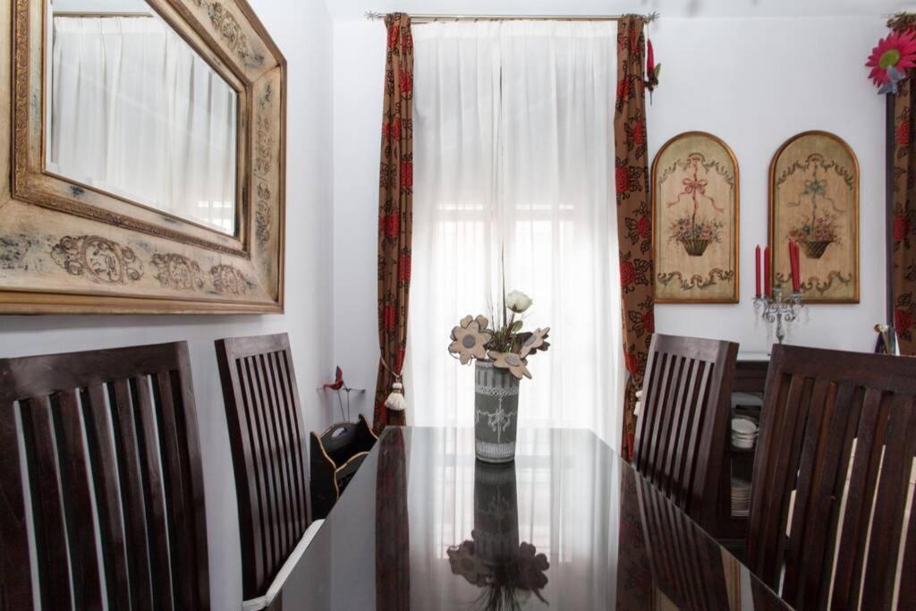 Apartamento Alfareria Σεβίλλη Εξωτερικό φωτογραφία